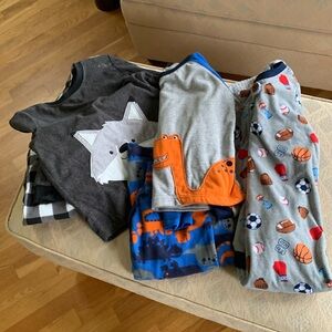 Carters flannel pj’s, bundle of 3. Size 5.